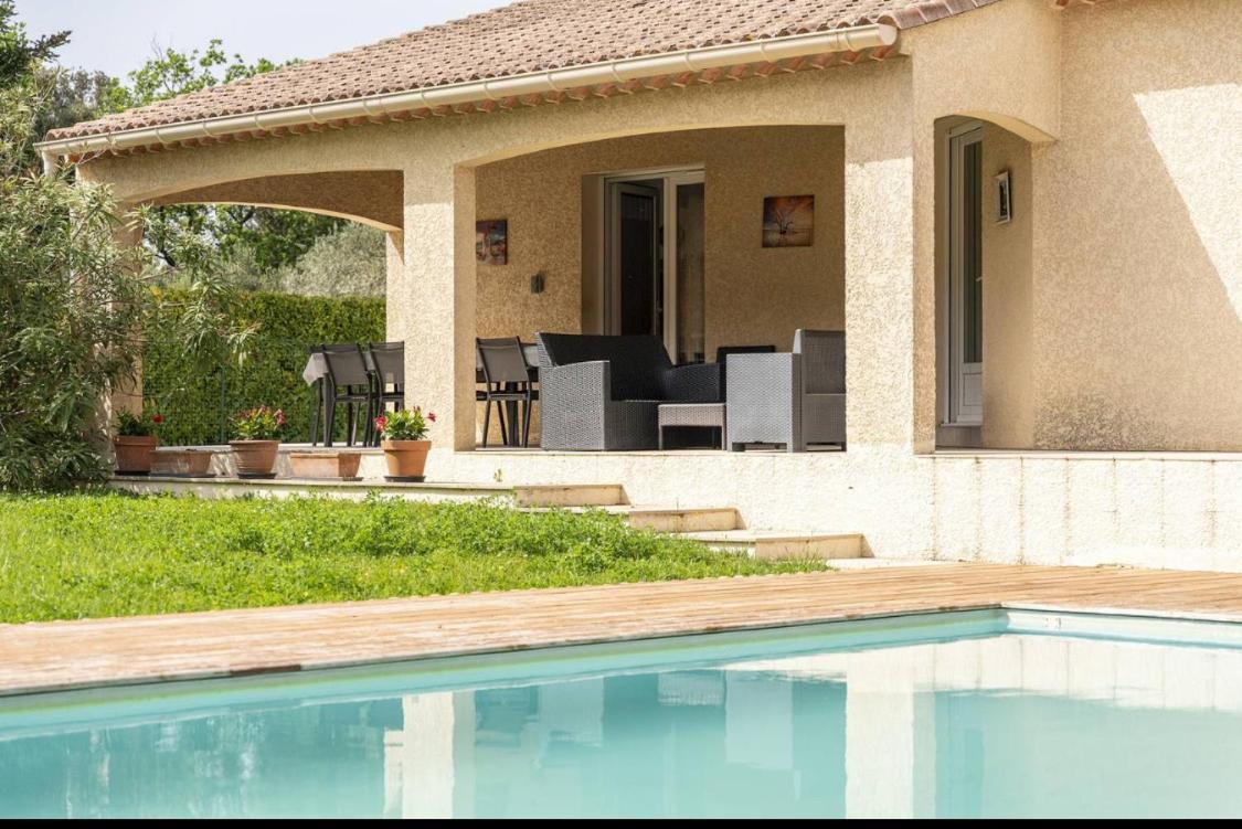Gite Les Oliviers 10 Pers Piscine Au Calme 4 Etoiles Saint-Laurent-la-Vernède Kültér fotó